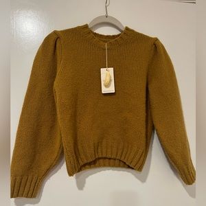 Doen Mae sweater nwt